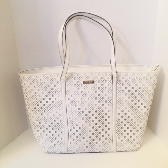 kate spade Handbags - ❌S⭕️LD Kate Spade White Romy perri lane bubble bag